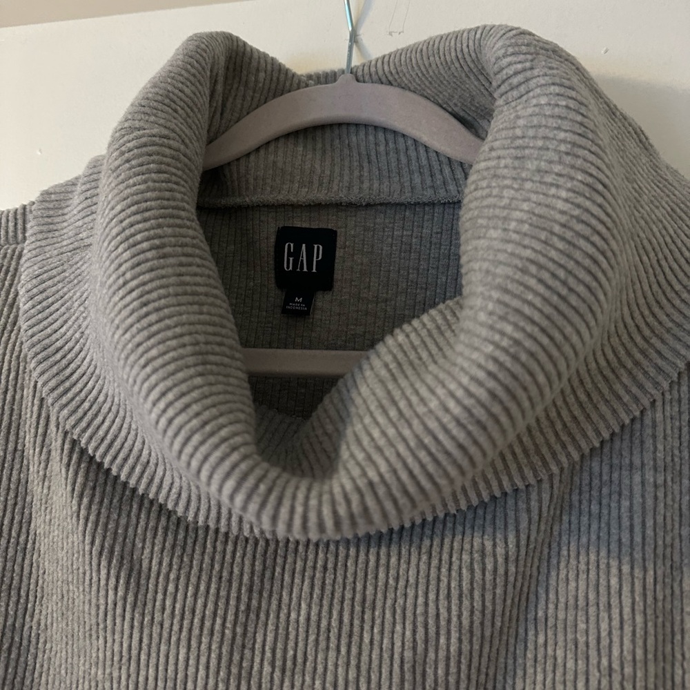 Gap cowl neck ribbed sweatshirt dress